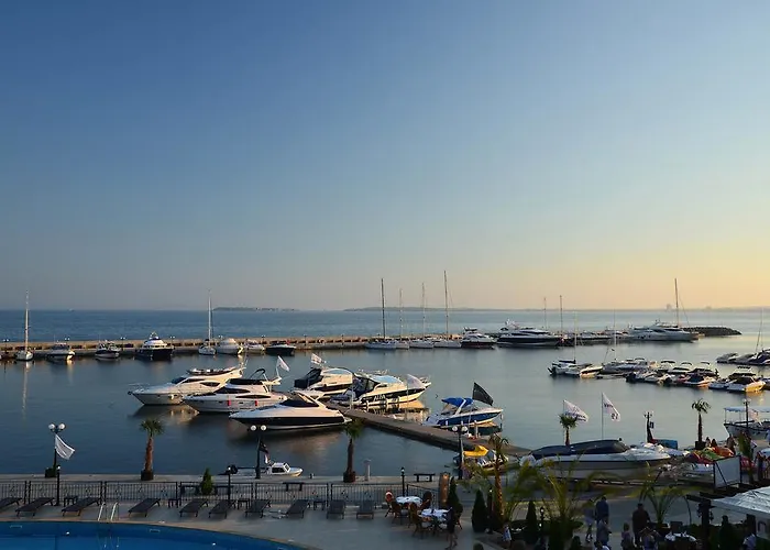 Nlv Seaside Διαμέρισμα